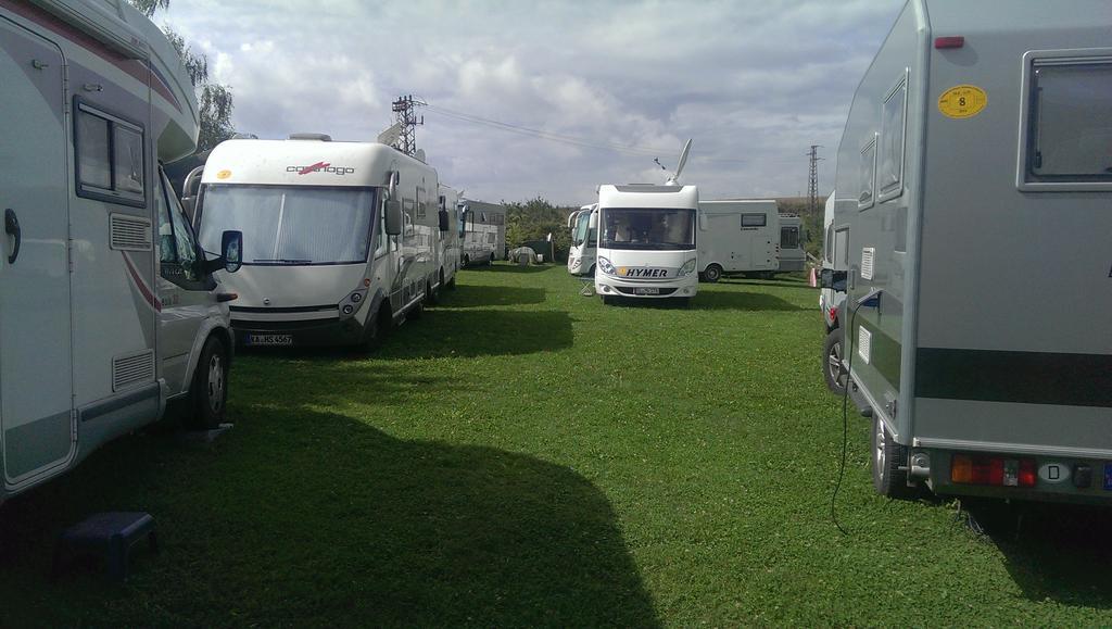 Hotel Camping Verila Saparewa Banja Exterior foto