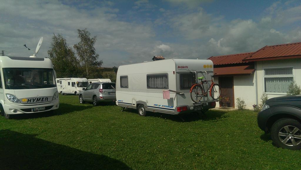 Hotel Camping Verila Saparewa Banja Exterior foto